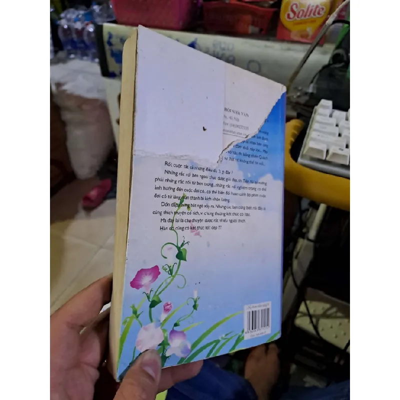 Nụ hôn của quỷ - Tiểu Ni Tử Truyện Ngôn Tình HCM1008 577388
