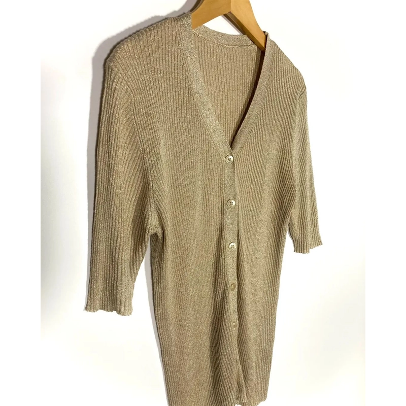 Áo Mongtoghi Hiệu Hàn Brand Laurèl , chất mềm mỏng co giãn thoải mái
Size L XL
 446194