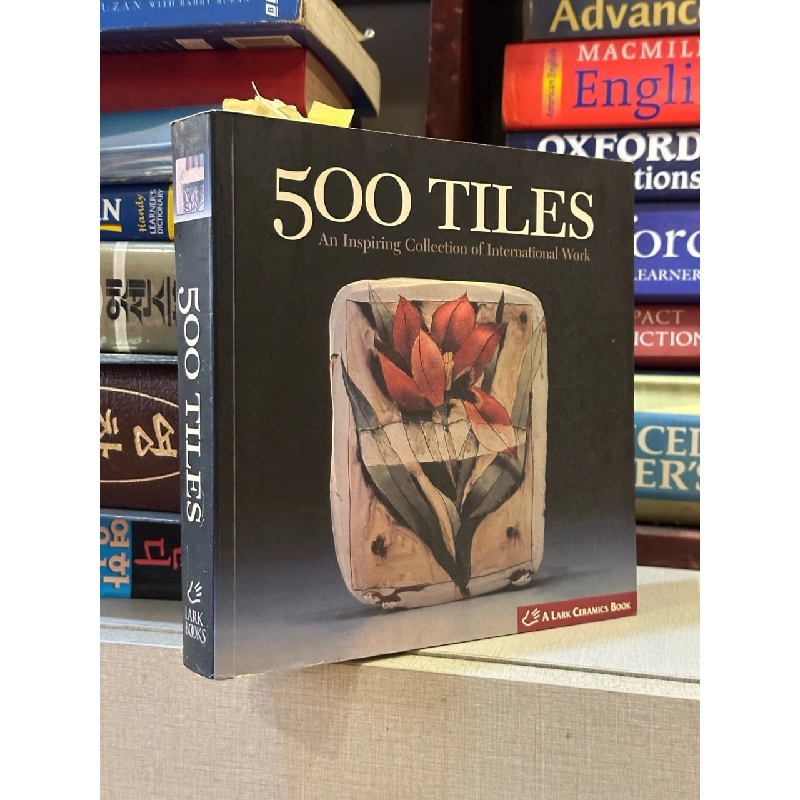 500 Tiles An Inspiring Collection of International Work 999559