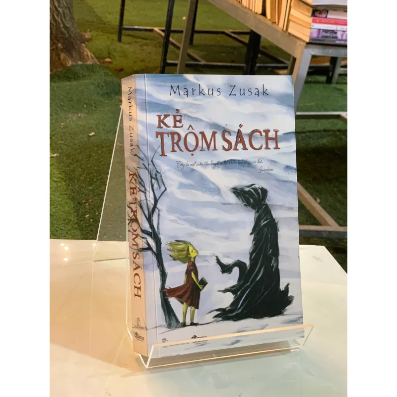 KẺ TRỘM SÁCH - CAO XUÂN VIỆT KHƯƠNG (NGƯỜI DỊCH) 930813