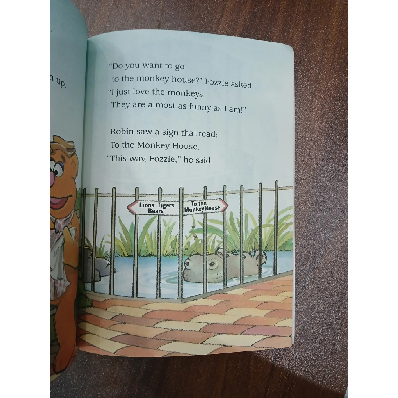 The Best Baby-sitter in the World - Marilyn Kaye & Lauren Attinello 543120