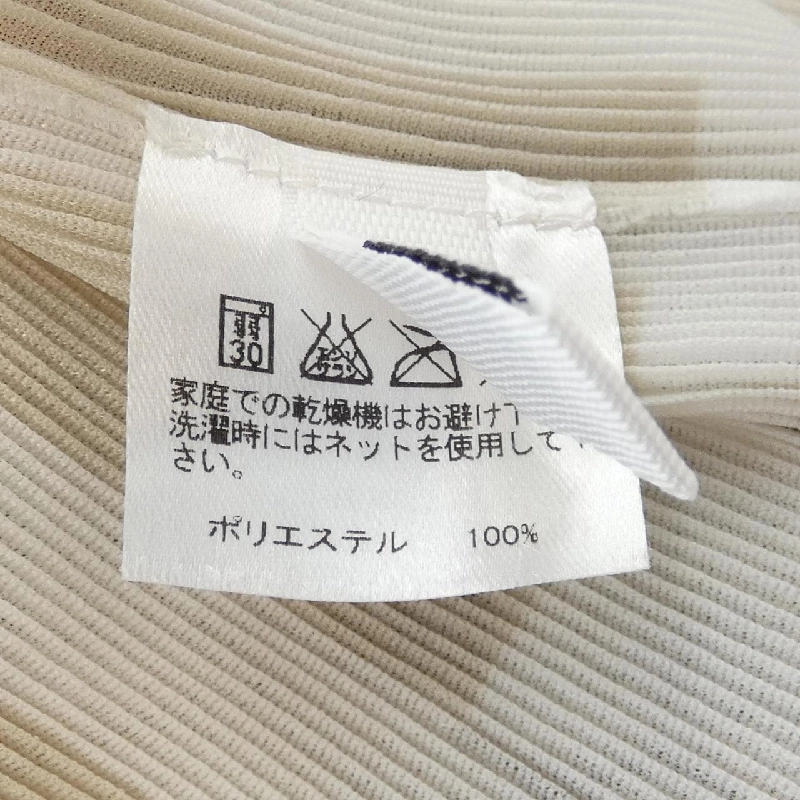 Pleats Please 2012 Hình học PP21FK312 7567025 Áo 629168