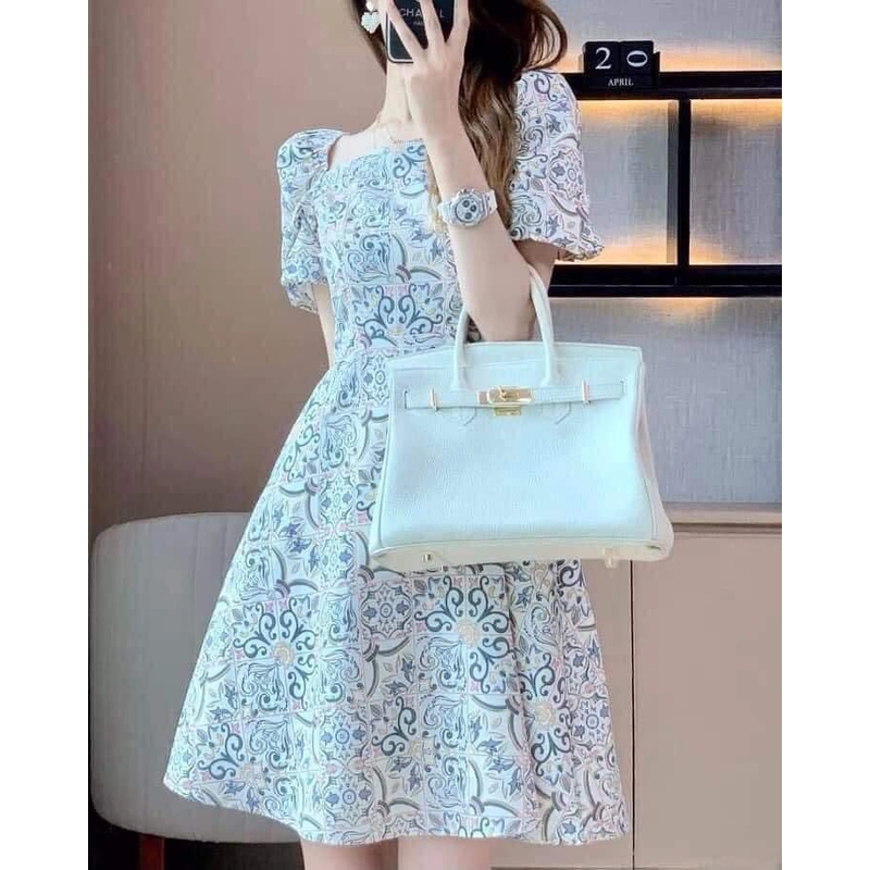 Váy Mẫu thiết kế Lamie dress dáng xoè size M hoạ tiết hoa 306657