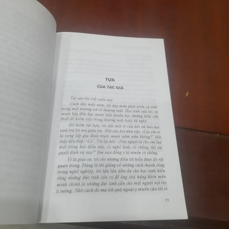 Bà Dale Carnegie - GIÚP CHỒNG THÀNH CÔNG (Nguyễn Hiến Lê dịch) 709161