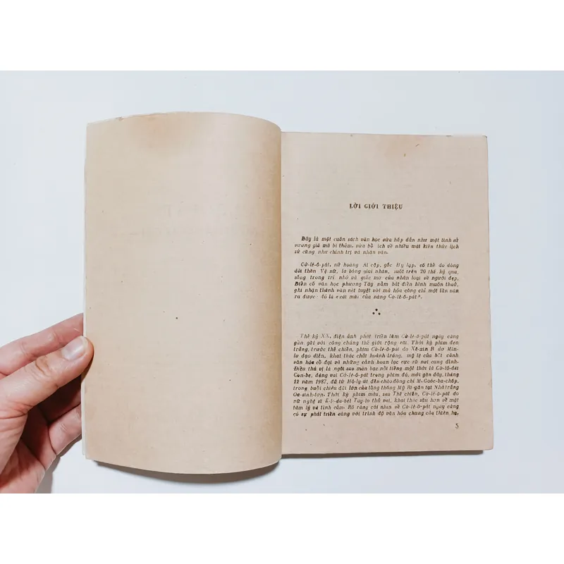 Cléopâtre Nữ Hoàng Ai Cập - Cario Mario Franzero 740761