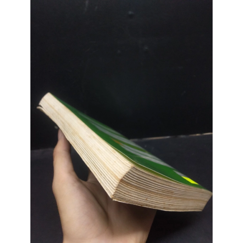 A content based grammar - Mosaic one mới 60% ố vàng có viết HCM2504 ngoại văn 914203