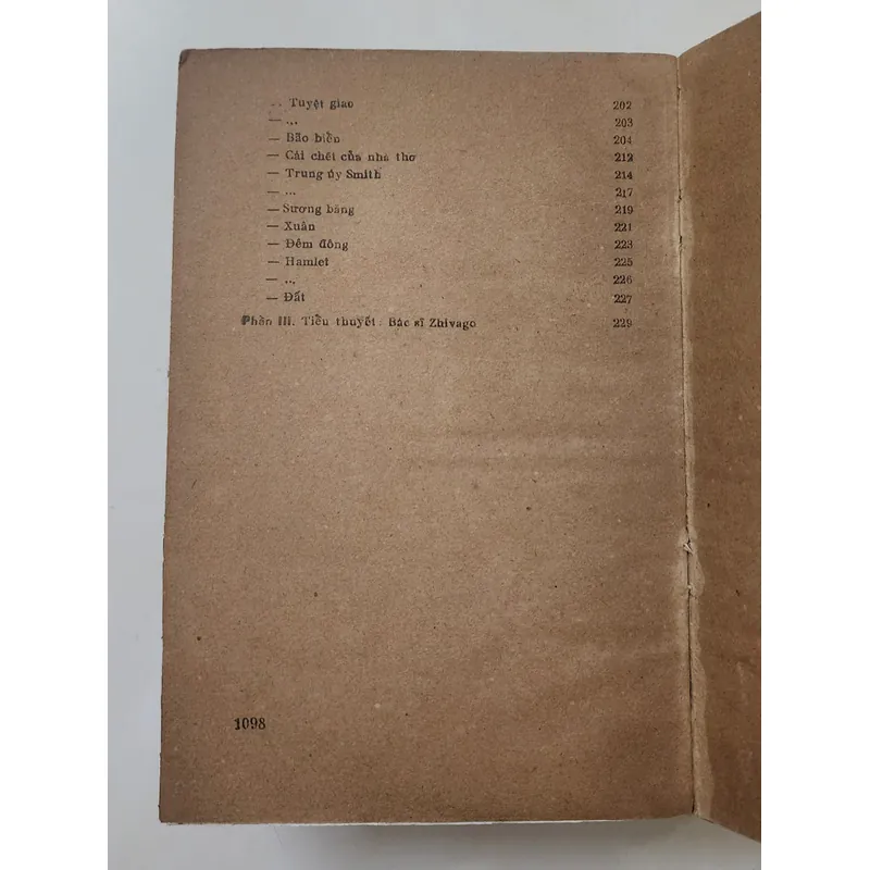 Boris Pasternak, con người và tác phẩm (bao gồm thiên tiểu thuyết Bác sĩ Zhivago 702983