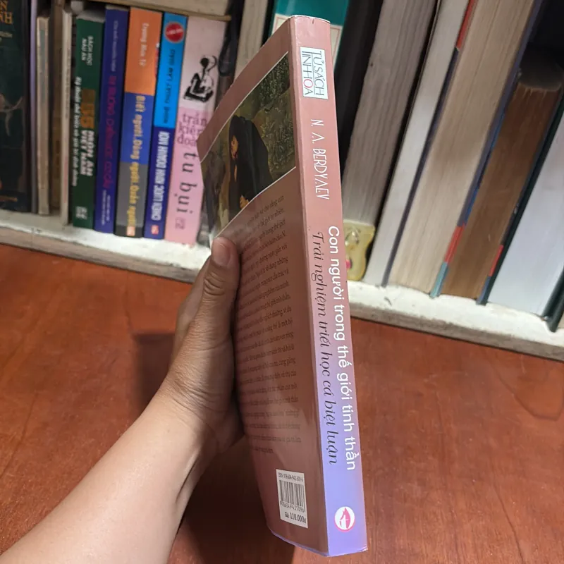 II Triết Học: Con Người Trong Thế Giới Tinh Thần - NIKOLAI ALEXANDROVICH BERDYAEV - 2017 907633