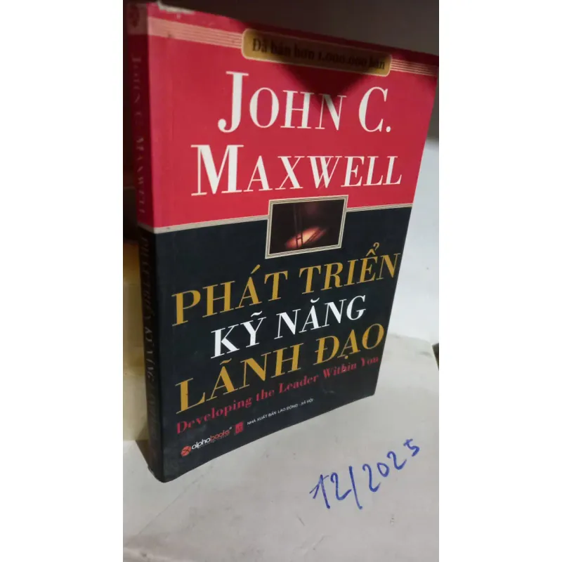 phát triển kỹ năng lãnh đạo 733841