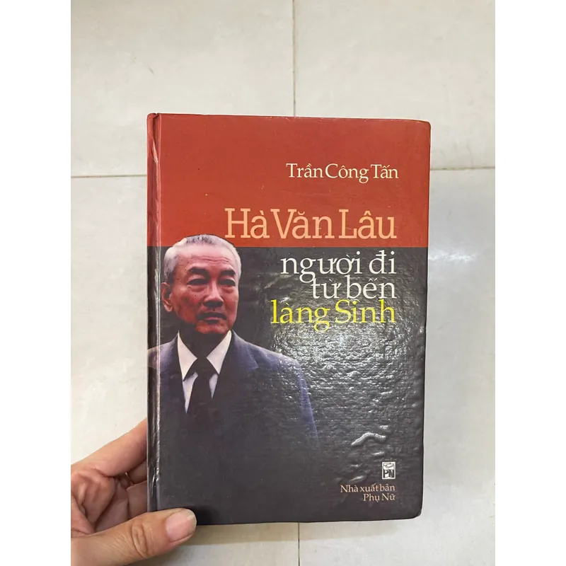 Hà Văn Lâu (người đi từ bến lamgf sinh) 571391