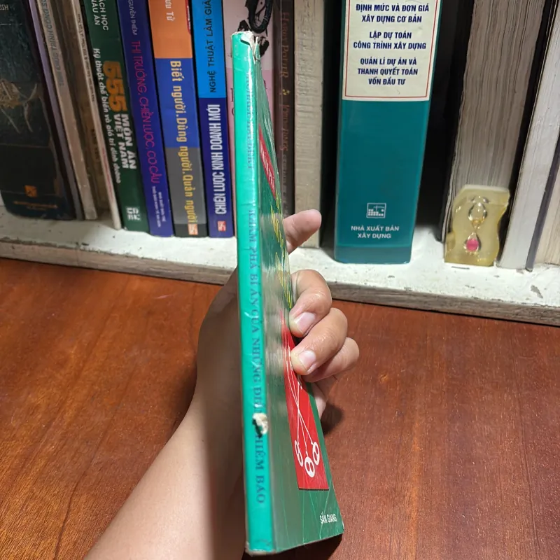 II Sách Huyền Học: Khám Phá Bí Ẩn Của Những Điềm Chiêm Bao - MICHAEL HALBERT 926899