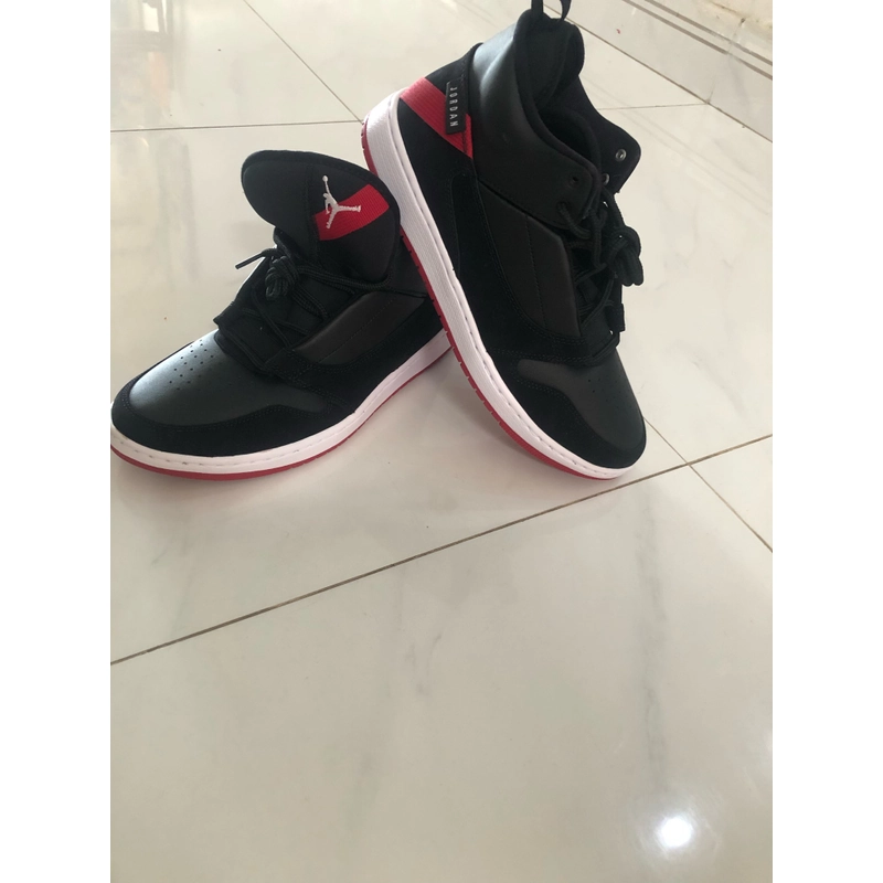 Pass đoi Jordan order lộn size,moi 100% 323883