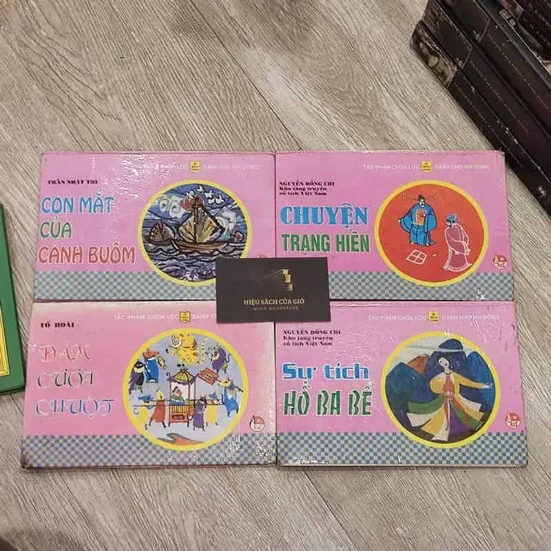 (Tủ sách vàng Kim Đồng) 4 quyển phiên bản khổ ngang bìa cứng có ảnh minh hoạ 762753