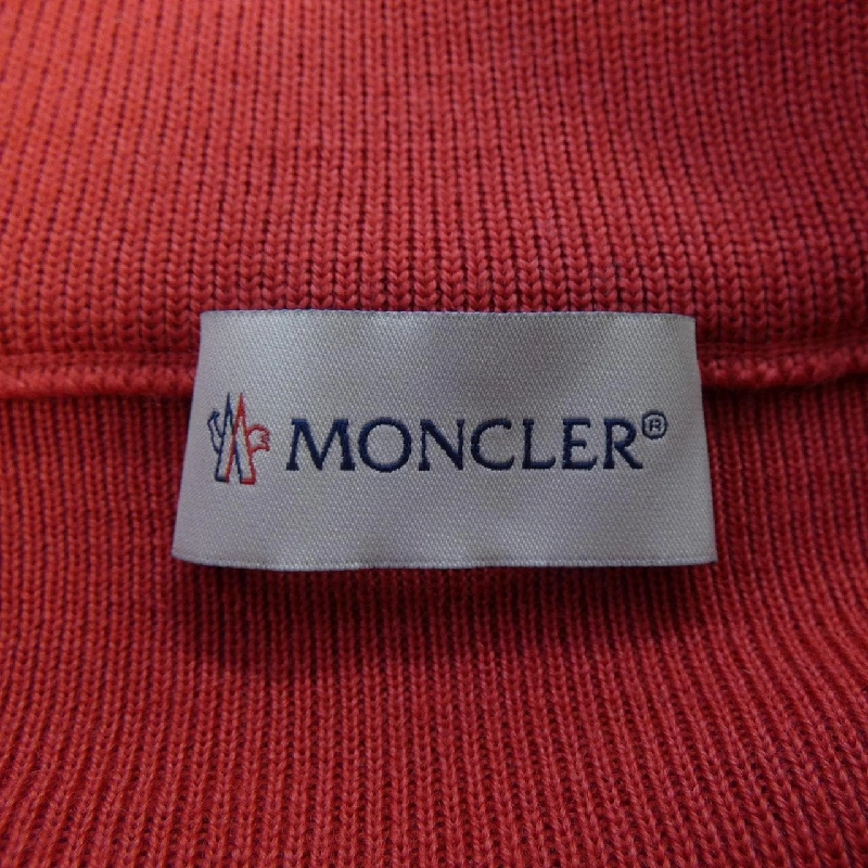 Moncler MONCLER 10939B53200 Áo khoác lông 633300