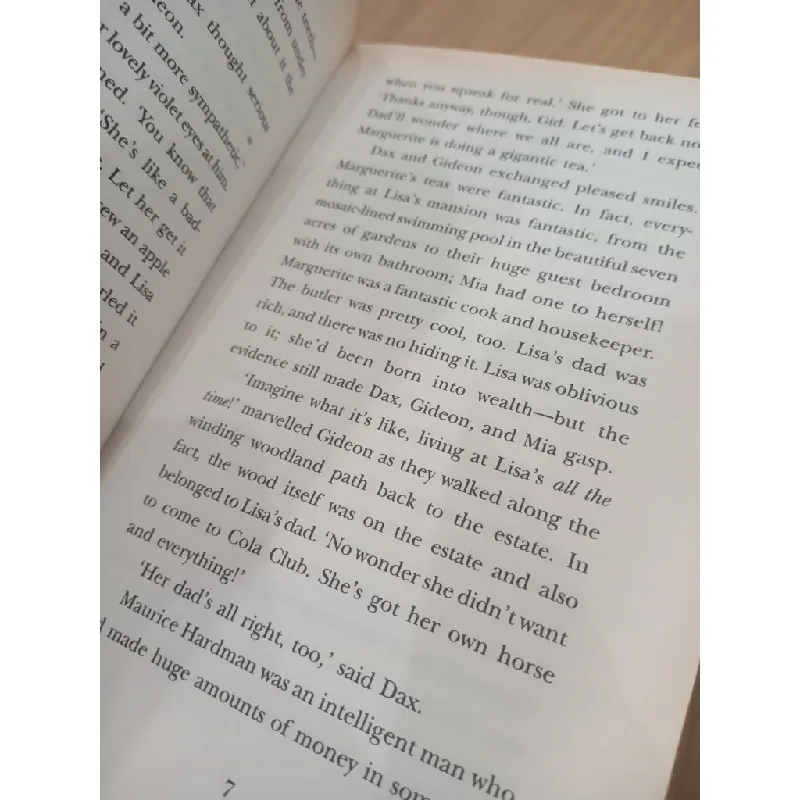 The shapeshifter: Running the risk - Ali Sparkes 553186