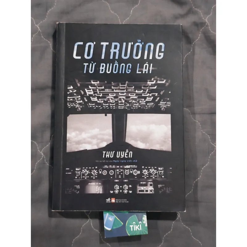 Cơ trưởng từ buồng lái – sách về nghề phi công, rất đáng đọc 1035983