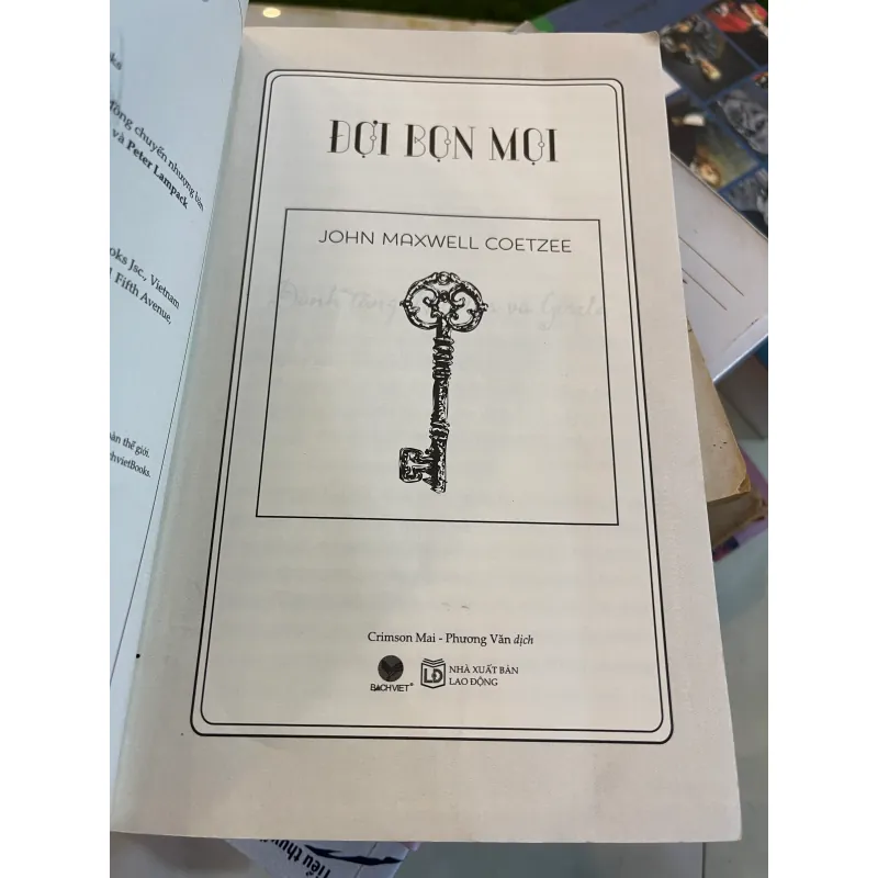 ĐỢI BỌN MỌI - JOHN MAXWELL COETZEE  1010289