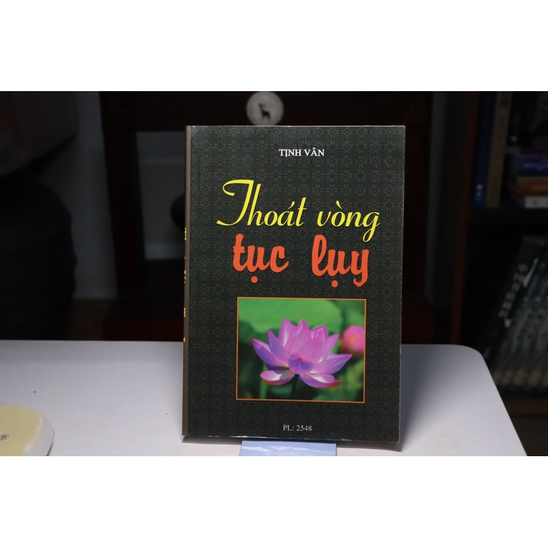 THOÁT VÒNG TỤC LUỴ - Đại sư Tinh Vân 464468