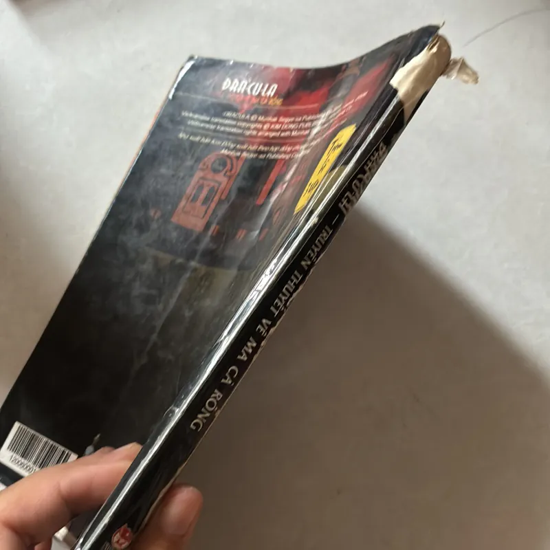 Dra-cu-la Truyền thuyết về ma cà rồng 3 738436