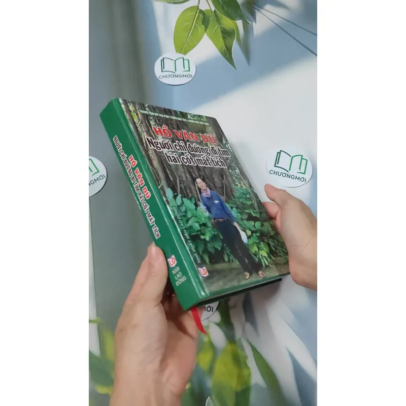 Người Chỉ Đường Đi Tìm Hài Cốt Mất Tích - Hồ Văn Dũ 750280