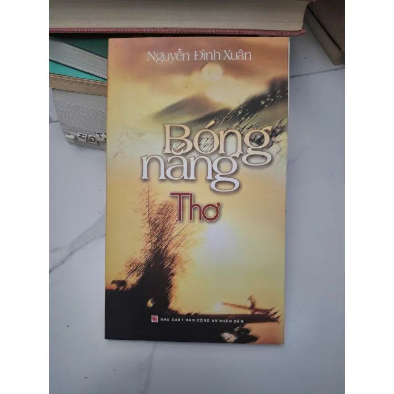 Bóng nắng Thơ - Nguyễn Đình Xuân - Thơ 696295