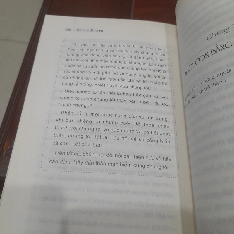 Brené Brown - SỰ LIỀU LĨNH VĨ ĐẠI, việc dũng cảm để sống, yêu thương và dạy dỗ con cái 319788