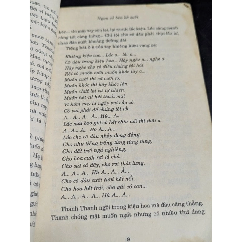 Ngọn cỏ bên bờ suối - Quỳnh Dao ( Liêu Quốc Nhĩ dịch ) 750904