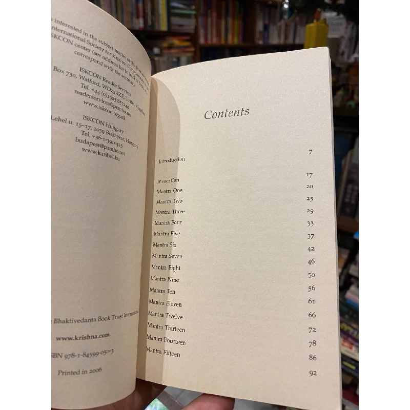 Sri Isopanisad 759226