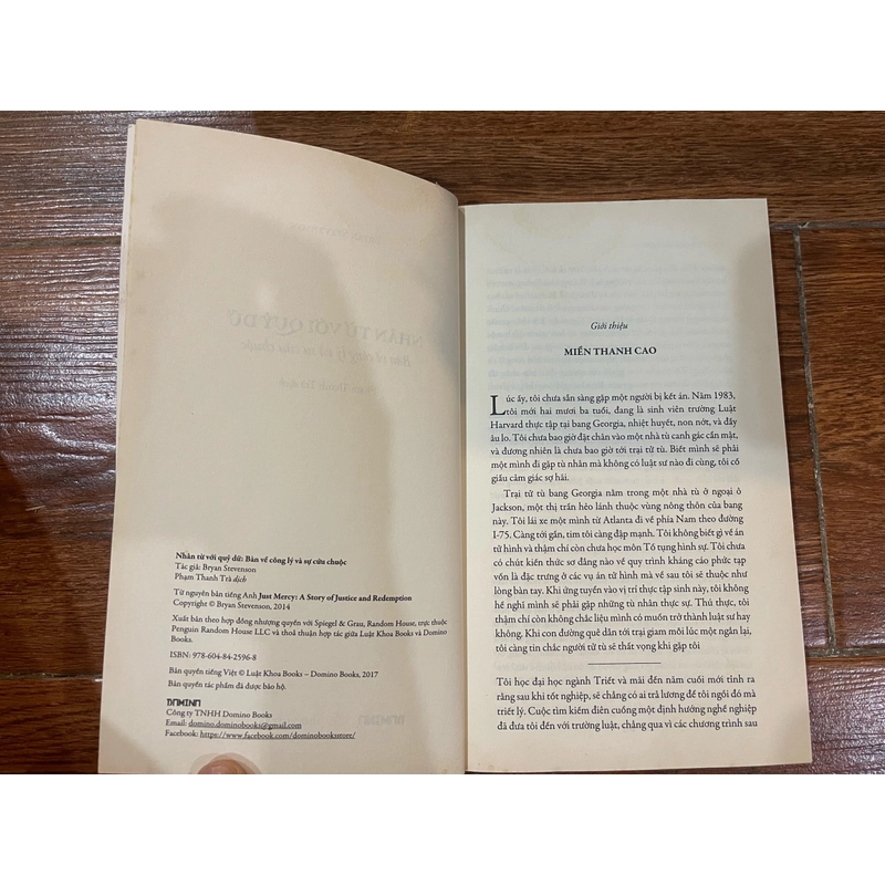 Nhân từ với quỷ dữ - Bryan Stevenson (9) 455209