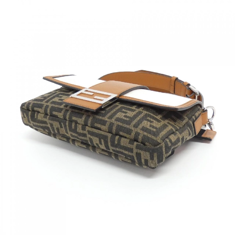 Túi đeo hông Fendi Baguette 7VA472 AFBM 609730