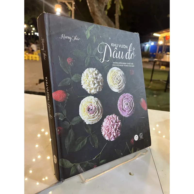 KHU VƯỜN DÂU ĐỎ - HƯƠNG THẢO 778576