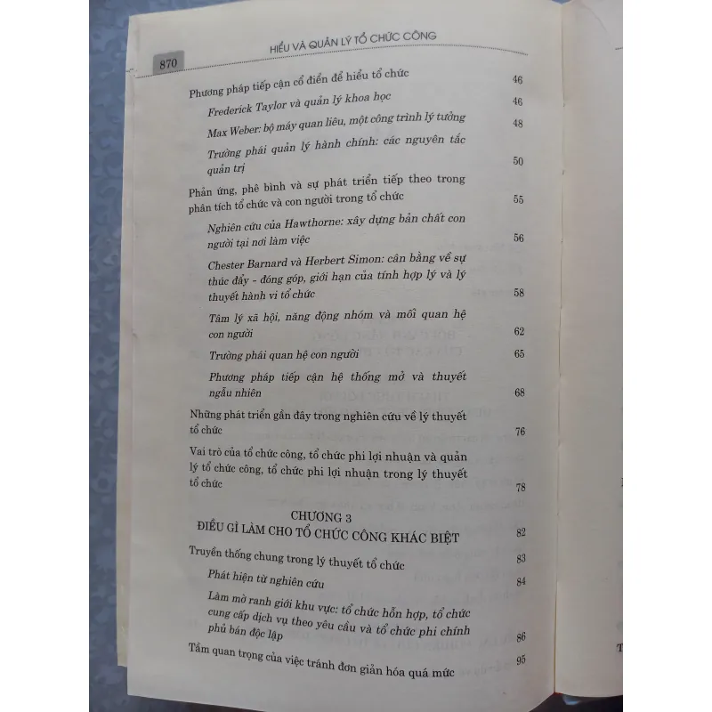 Sách: Hiểu và quản lý tổ chức công  965599