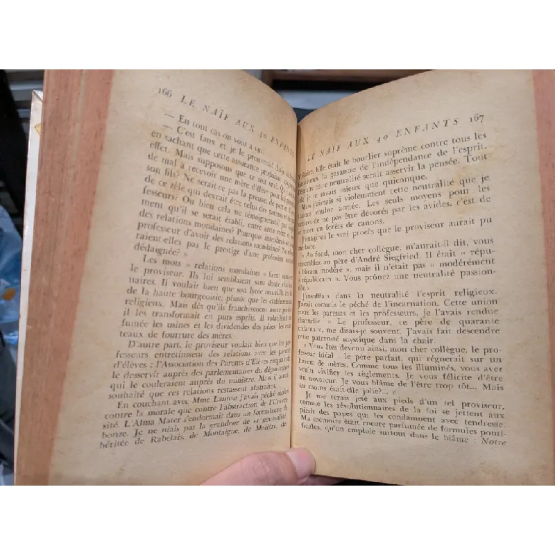 Le naif aux 40 enfants - Paul Guth 661606