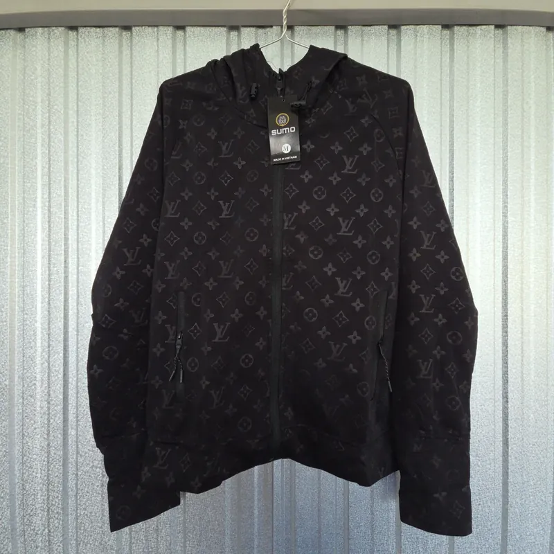 Áo khoác lv 594768