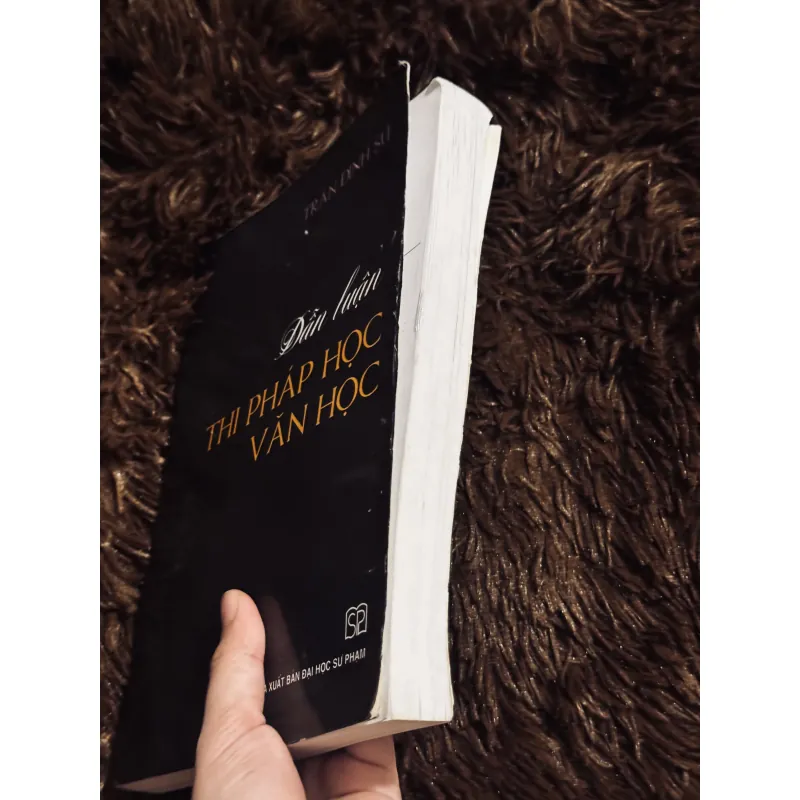 Dẫn luận thi pháp học văn học 974721