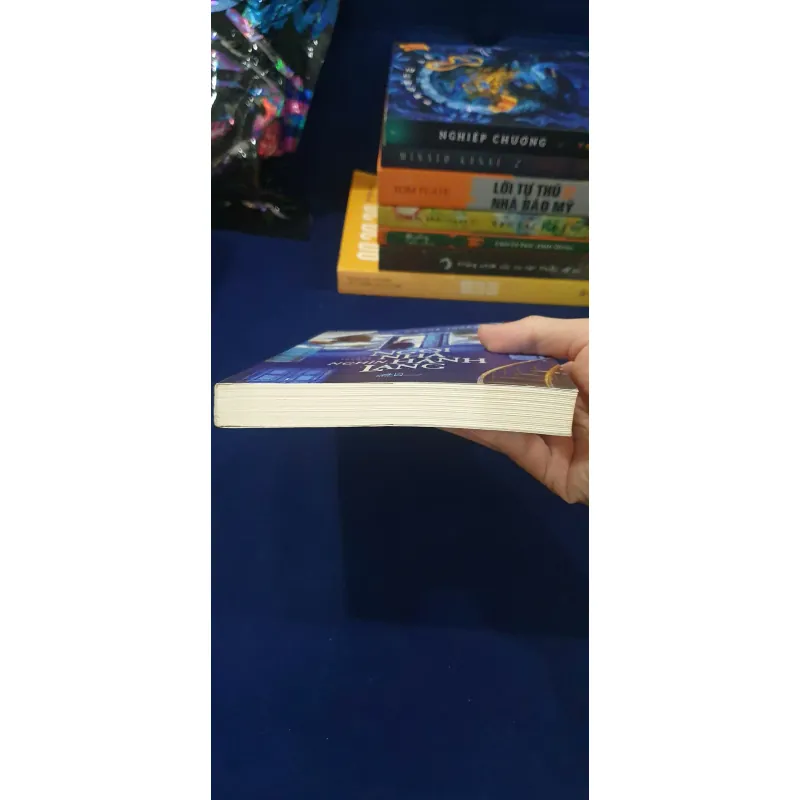 Ngôi nhà nghìn hành lang - Diana Wynne Jones, mới 90% (TrieuL) 678762