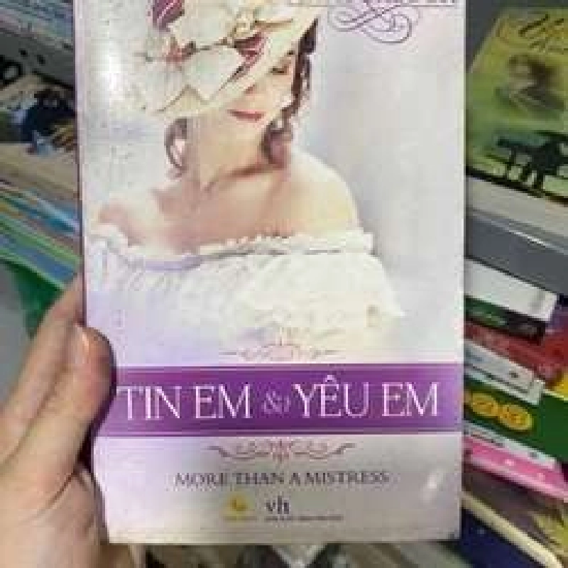 Tin em và yêu em SÁCH ĐỒNG GIÁ 29K TKB2809 923985