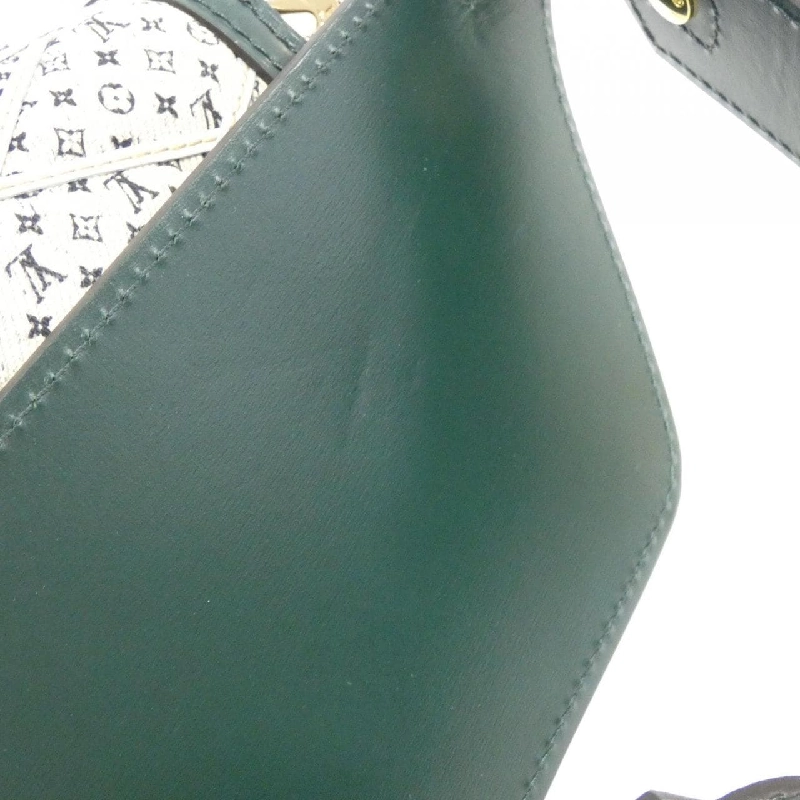 Túi bum Louis Vuitton Dauphine M53228 619462