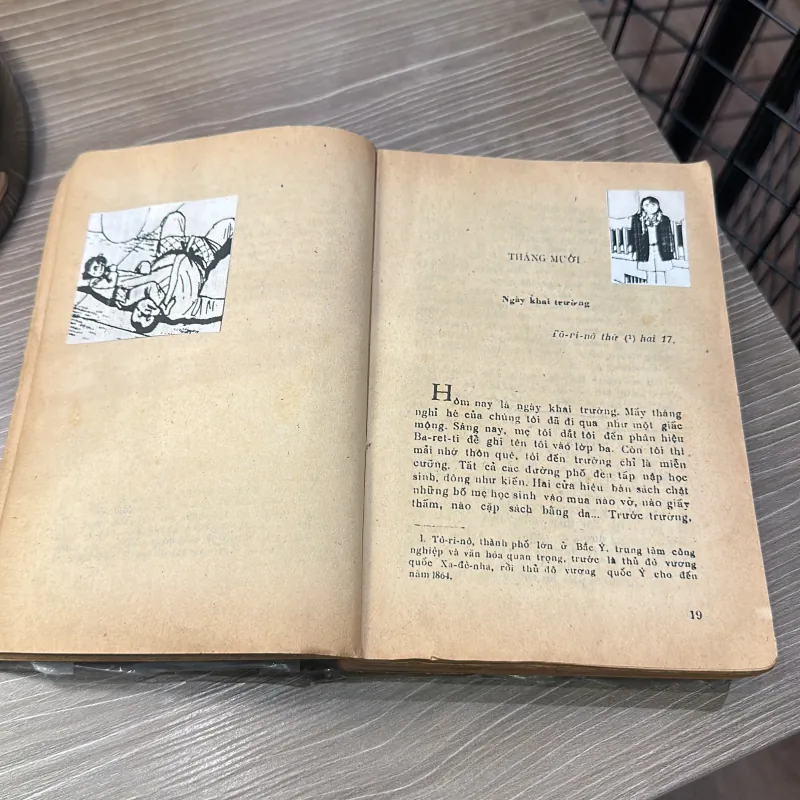 Những tấm lòng cao cả - NXB Hà Nội 1987 996269