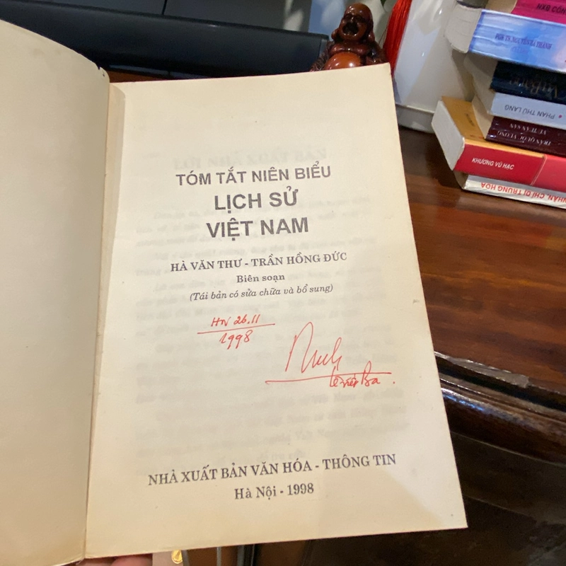 TÓM TẮT NIÊN BIỂU LỊCH SỬ VIỆT NAM (XB 1998) 464326