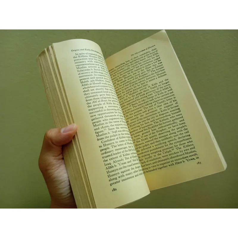 The origins and early development of shia islam, sách ngoại văn tiếng Anh english book  595968