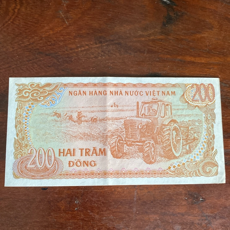 Tiền giấy 200đ 493274