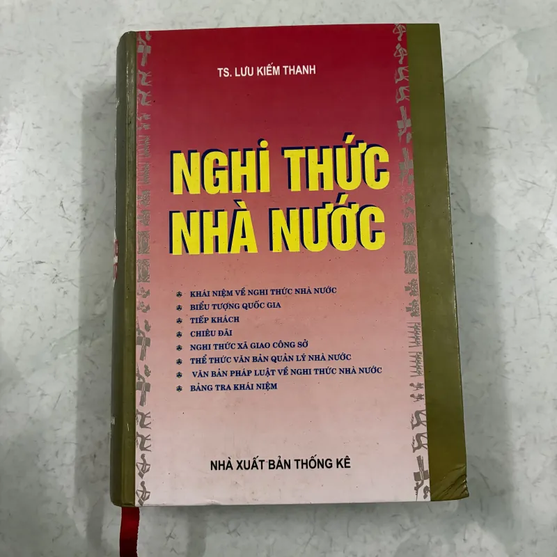 Nghi thức nhà nước - Lưu Kiếm Thanh 1010188