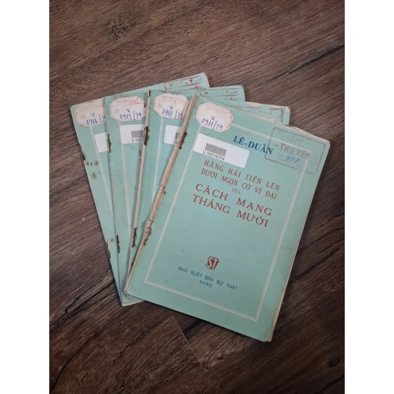 Hàng Hải Tiến Lên Dưới Ngọn Cờ Vĩ Đại Của Cách Mạng Tháng Mười 727759