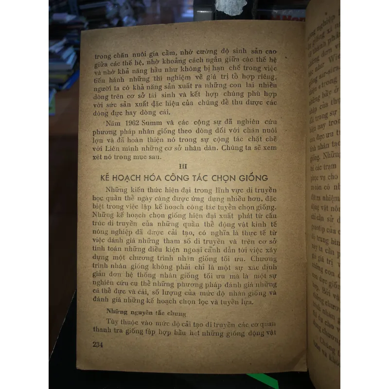 Di truyền học quần thể dùng cho các nhà chọn giống động vật - Trương Xuân Ngọc 790432