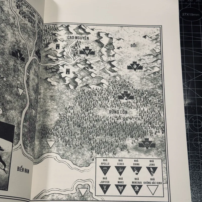 Đỏ trỗi dậy 693528