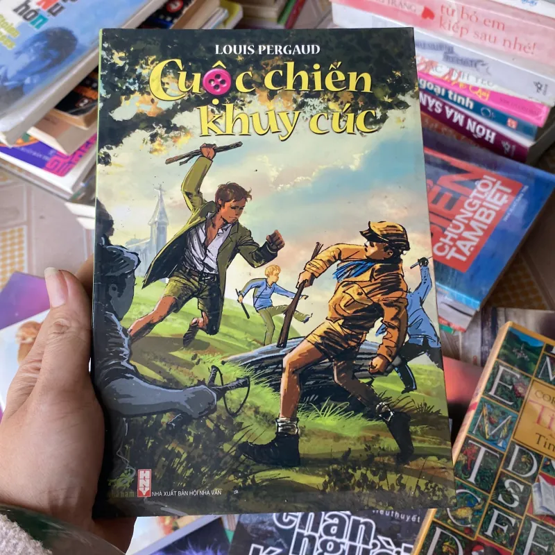 Cuộc chiến khuy cúc 790837