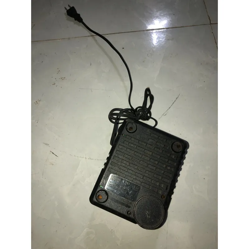 Sạc Bosch AL 2425 DV Nhật ( 7.2V đến 24V ) 800832
