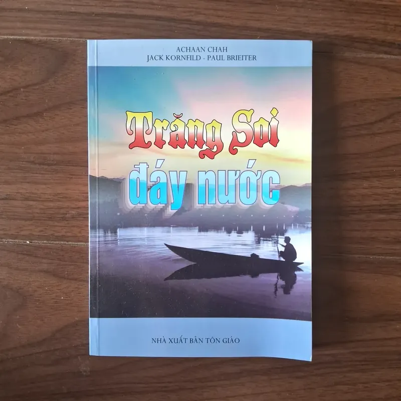 Trăng soi đáy nước 557777