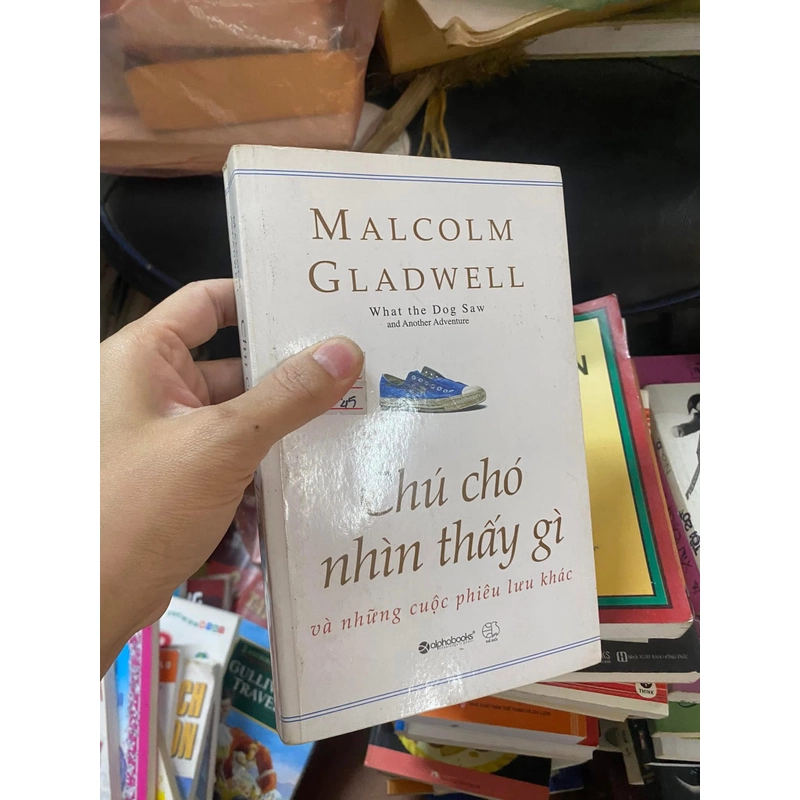 Sách chú chó nhìn thấy gì 310878